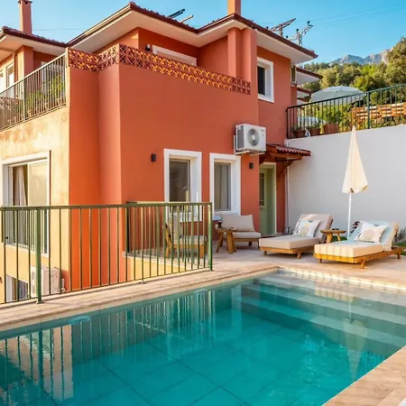 Дом отдыха Robus Moon *