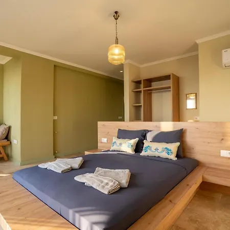 Robus Moon Дом отдыха