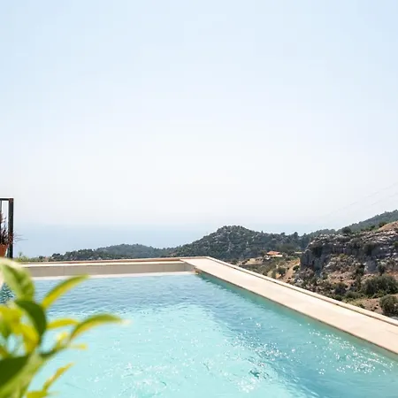 Robus Moon Дом отдыха *